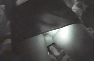 Cazzo di una ragazza con i capelli castani in anale film porno gratis xxx in piscina