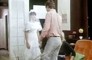 Capelli corti ragazza si filme porno gratis da vedere masturba sul letto