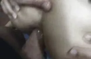 Estremamente caldo bambino inserts porno arbo gratis un grande dildo