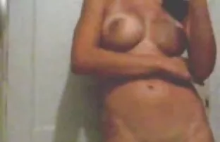 Troia cagna piena di sperma nel film erotici completi gratis suo